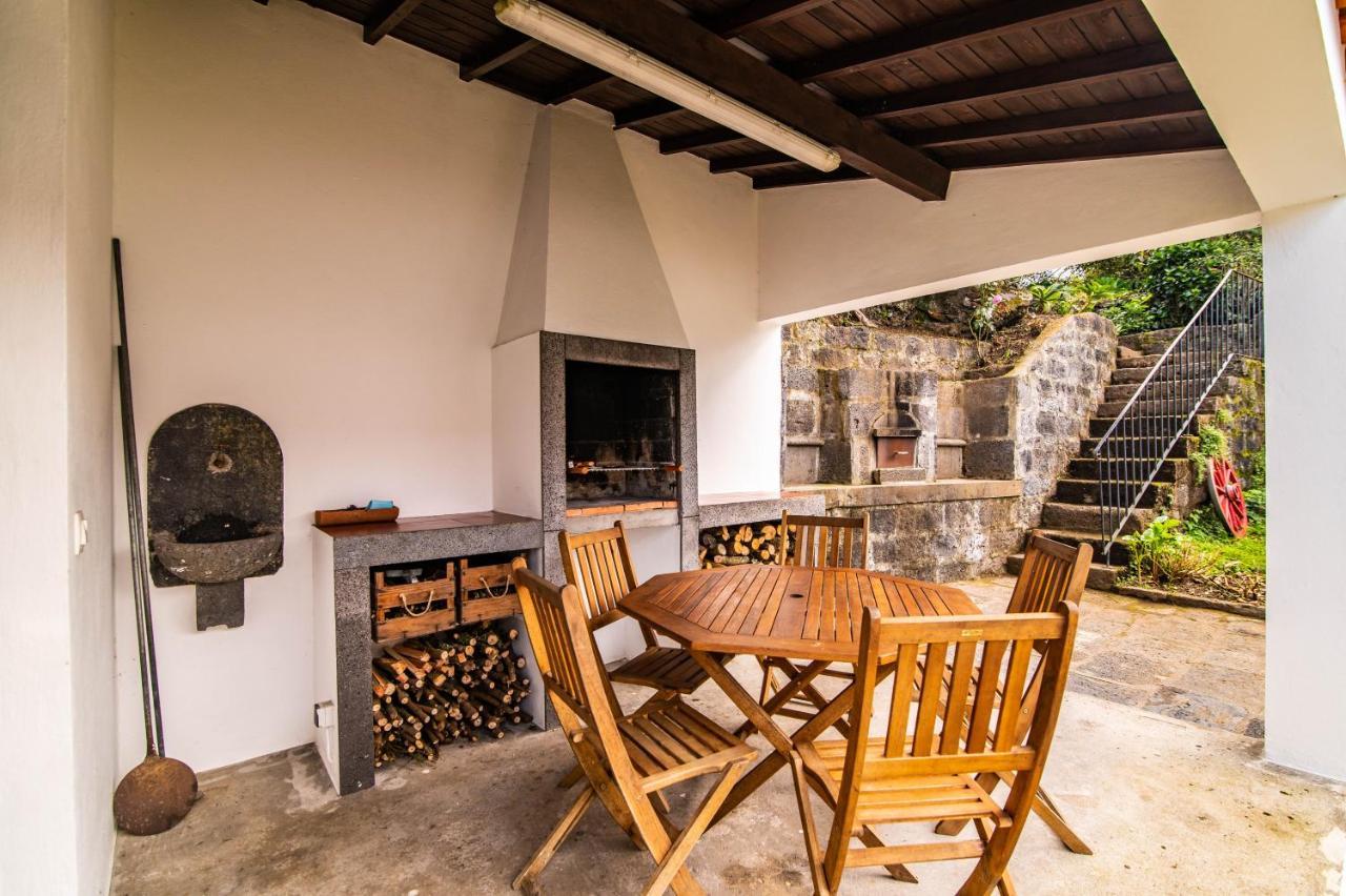 Casa Do Pinheiro With Shared Swimming Pool Villa Sao Vicente Ferreira Exterior photo